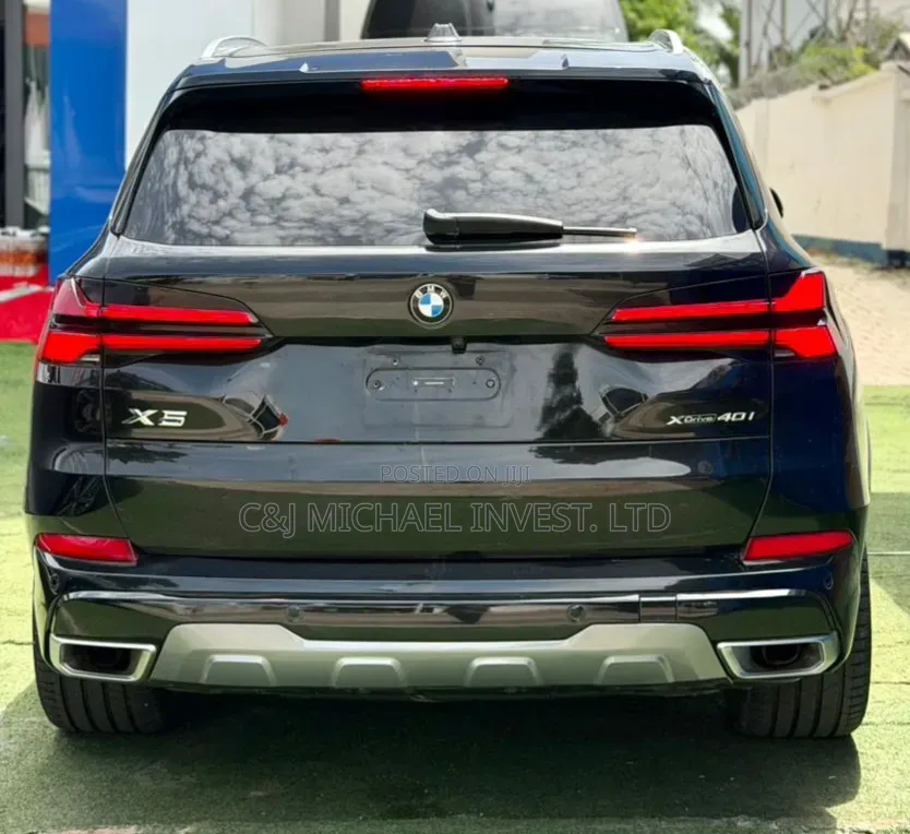 BMW X5 2024 Black