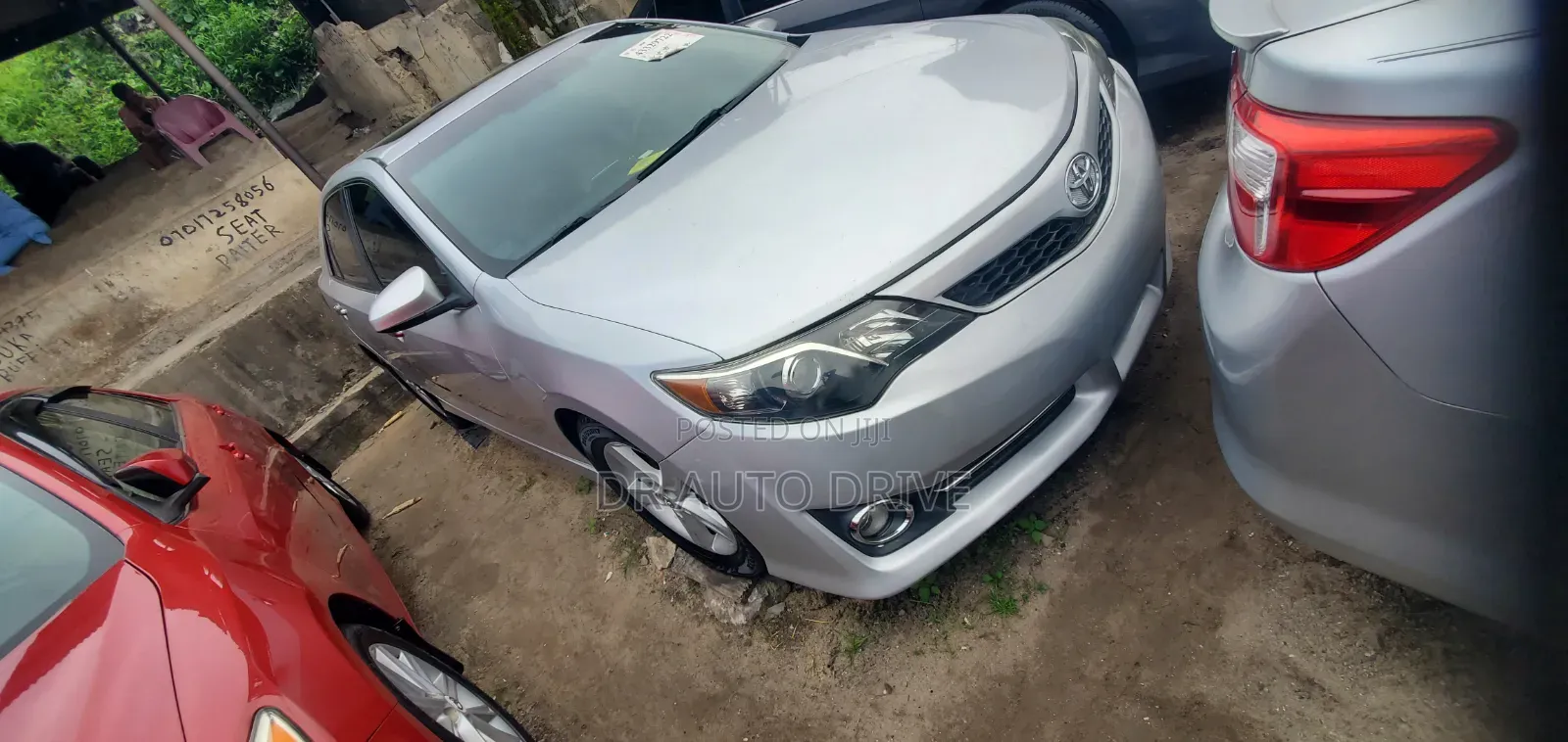 Toyota Camry SE 4dr Sedan (2.5L 4cyl 6A) 2013 Silver