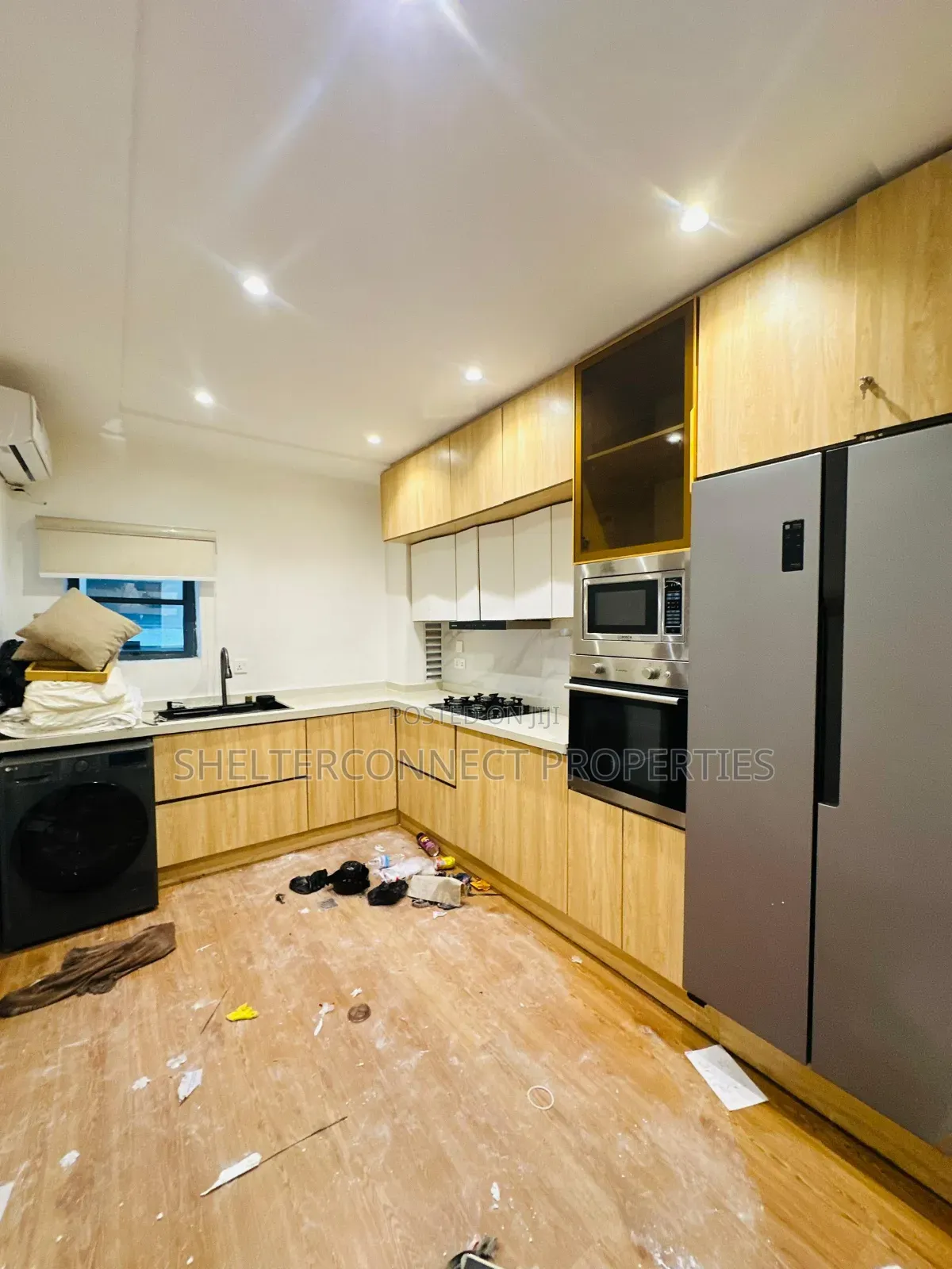 2bdrm Apartment in Lekki Phase 1 for rent