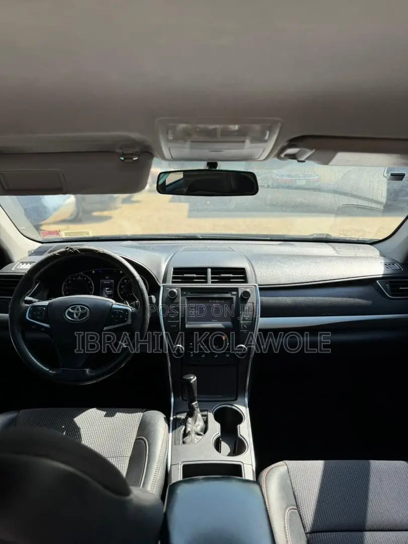 Toyota Camry SE 4dr Sedan (2.5L 4cyl 6A) 2016 Blue