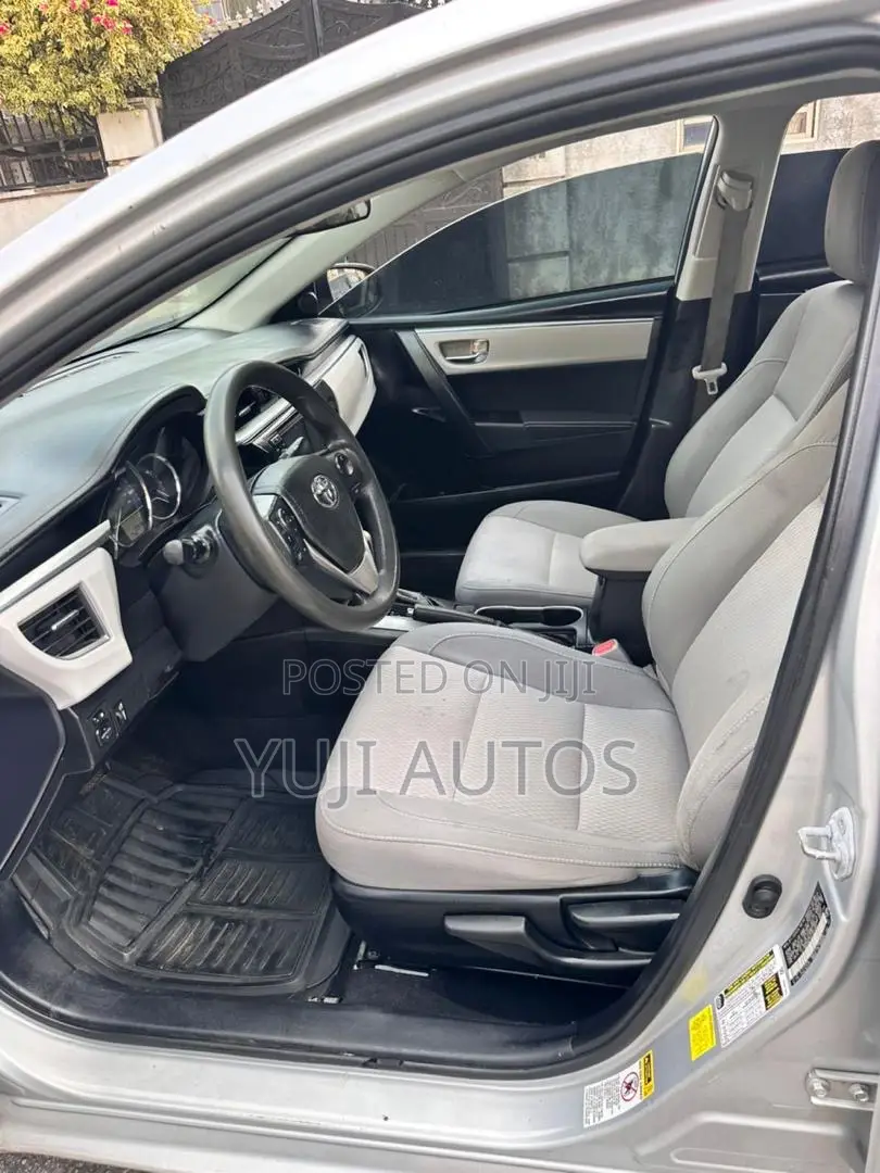 Toyota Corolla 2014 Silver