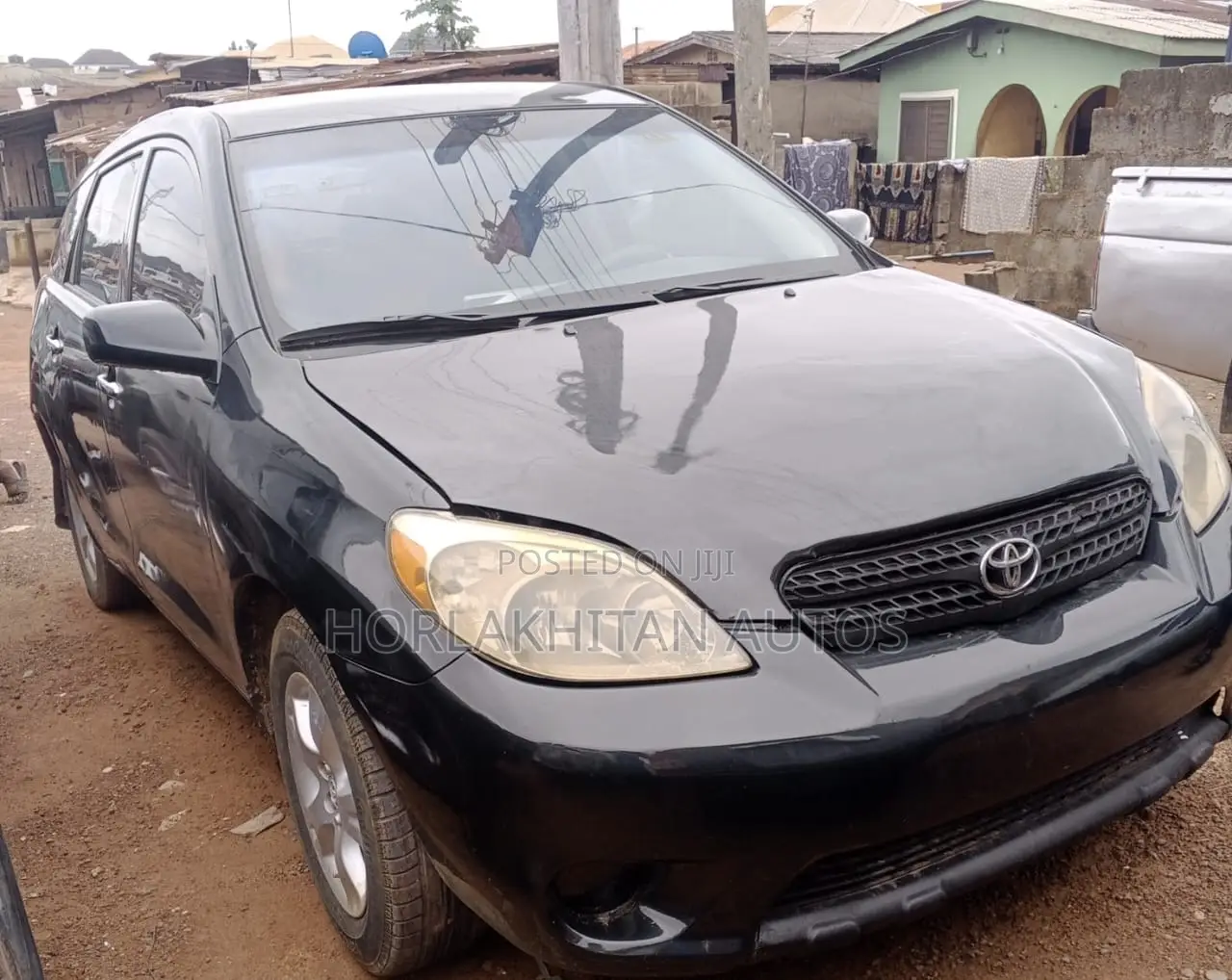 Toyota Matrix Hatchback AWD (1.8L 4cyl 4A) 2005 Black