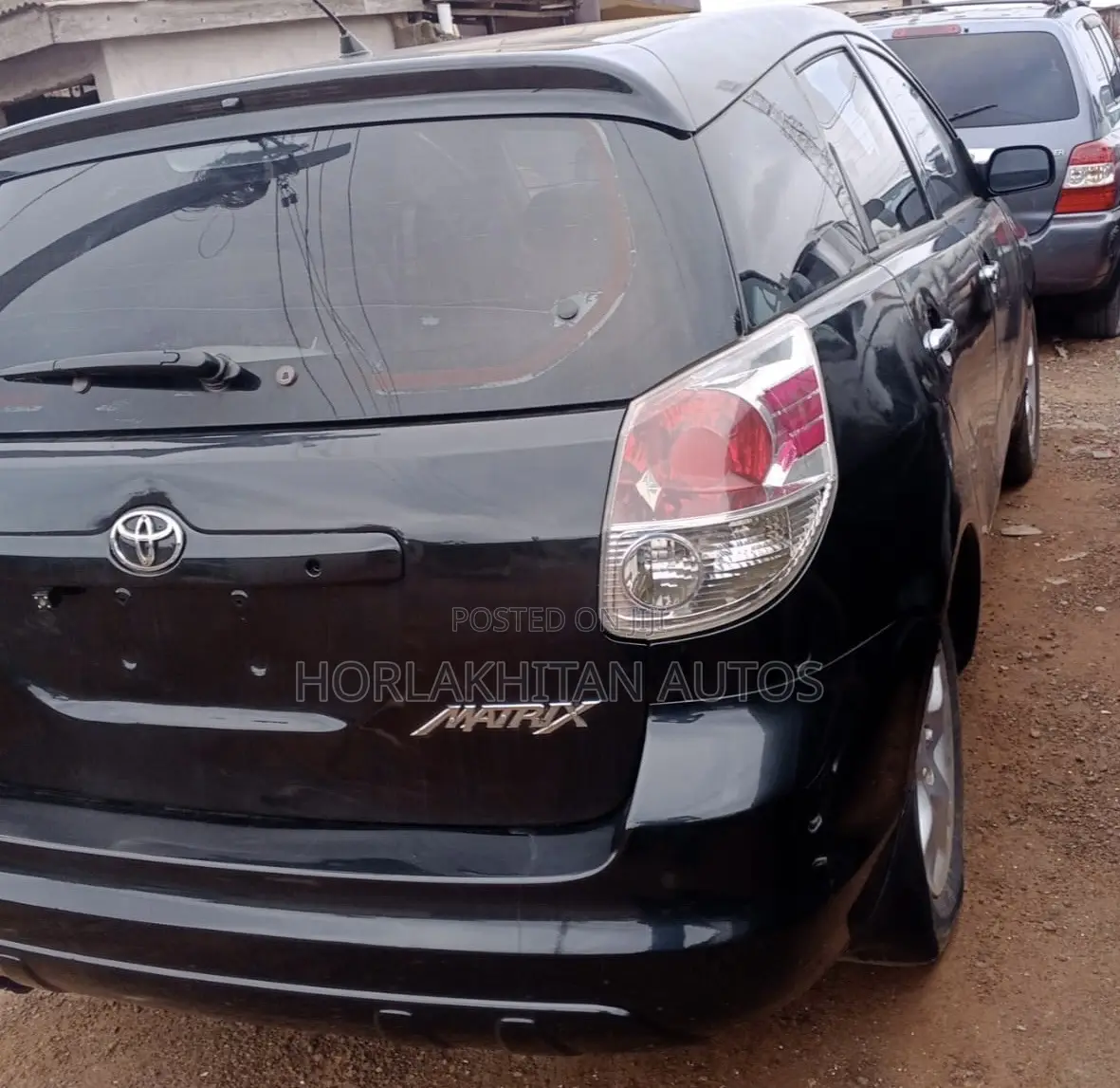 Toyota Matrix Hatchback AWD (1.8L 4cyl 4A) 2005 Black