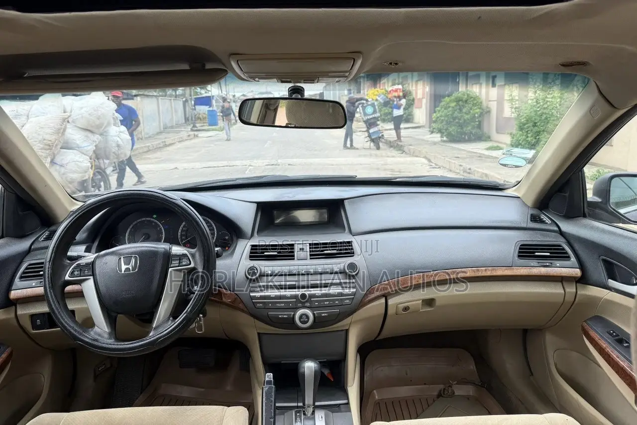 Honda Accord 2012 Burgundy