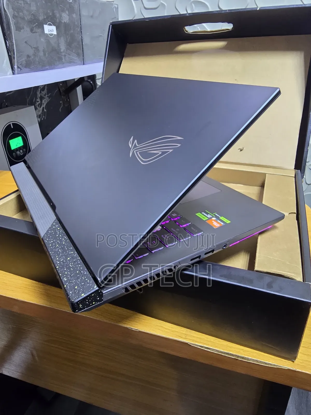 Laptop Asus ROG Strix G731G 16GB AMD Ryzen 9 SSD 1T