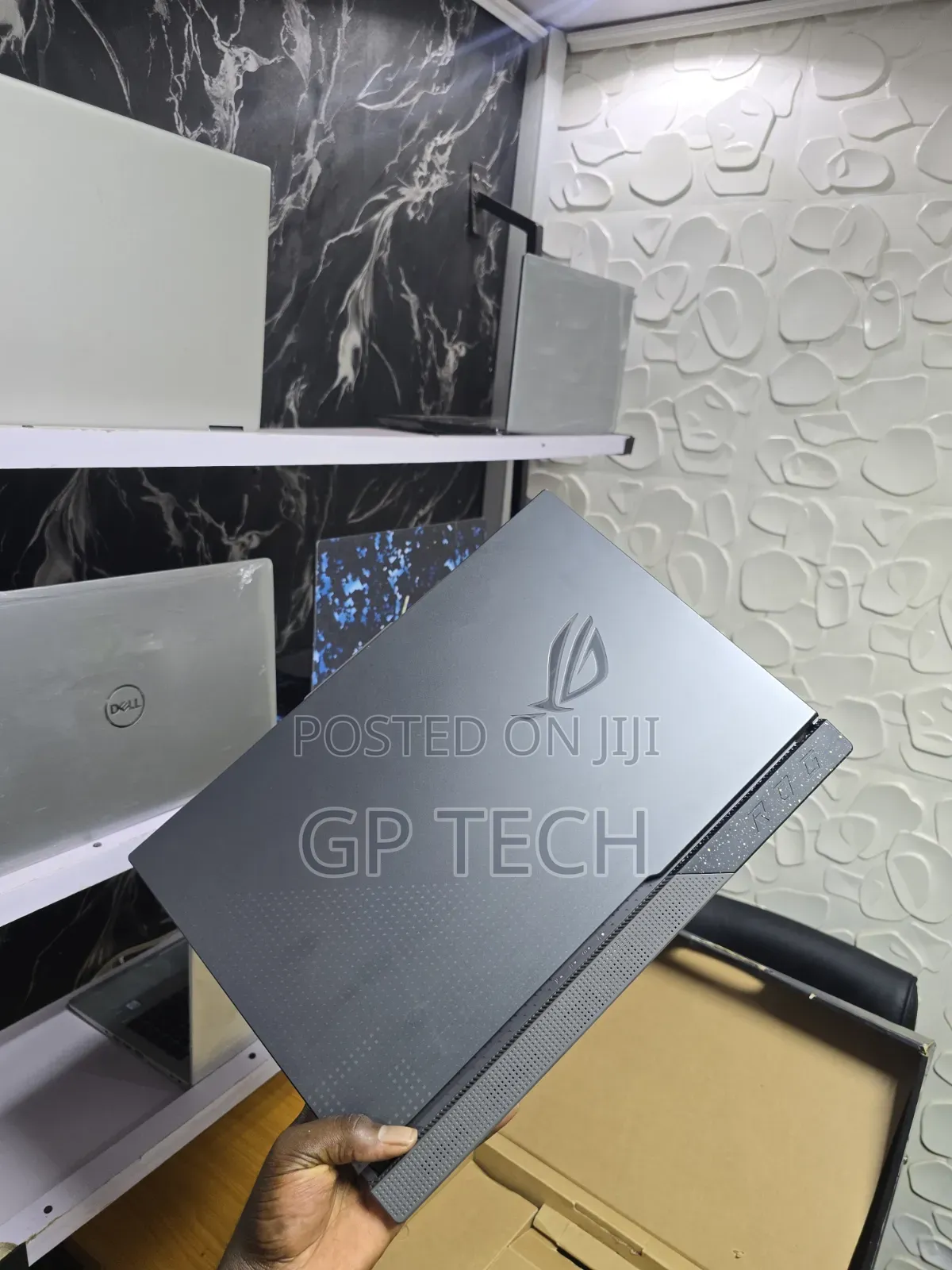 Laptop Asus ROG Strix G731G 16GB AMD Ryzen 9 SSD 1T