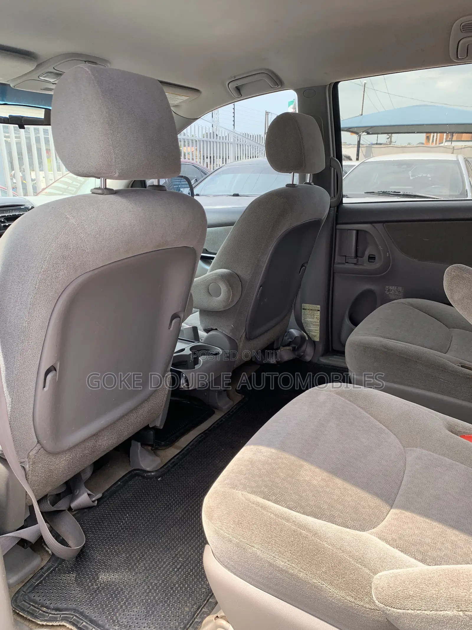 Toyota Sienna 2005 Blue