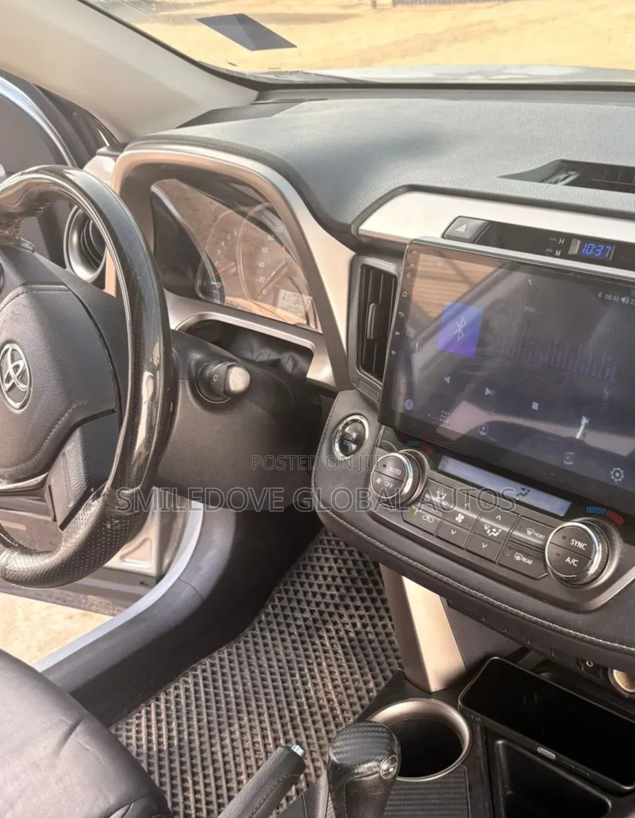 Toyota RAV4 2015 Silver