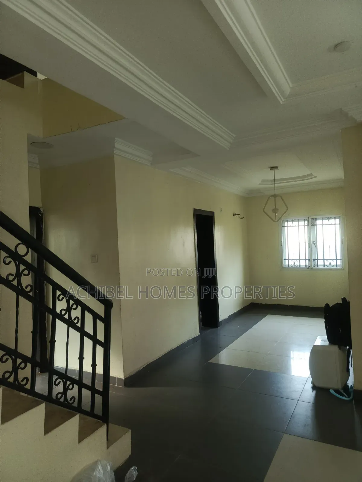 4bdrm Duplex in Igbo-Efon, Lekki Phase 2 for rent