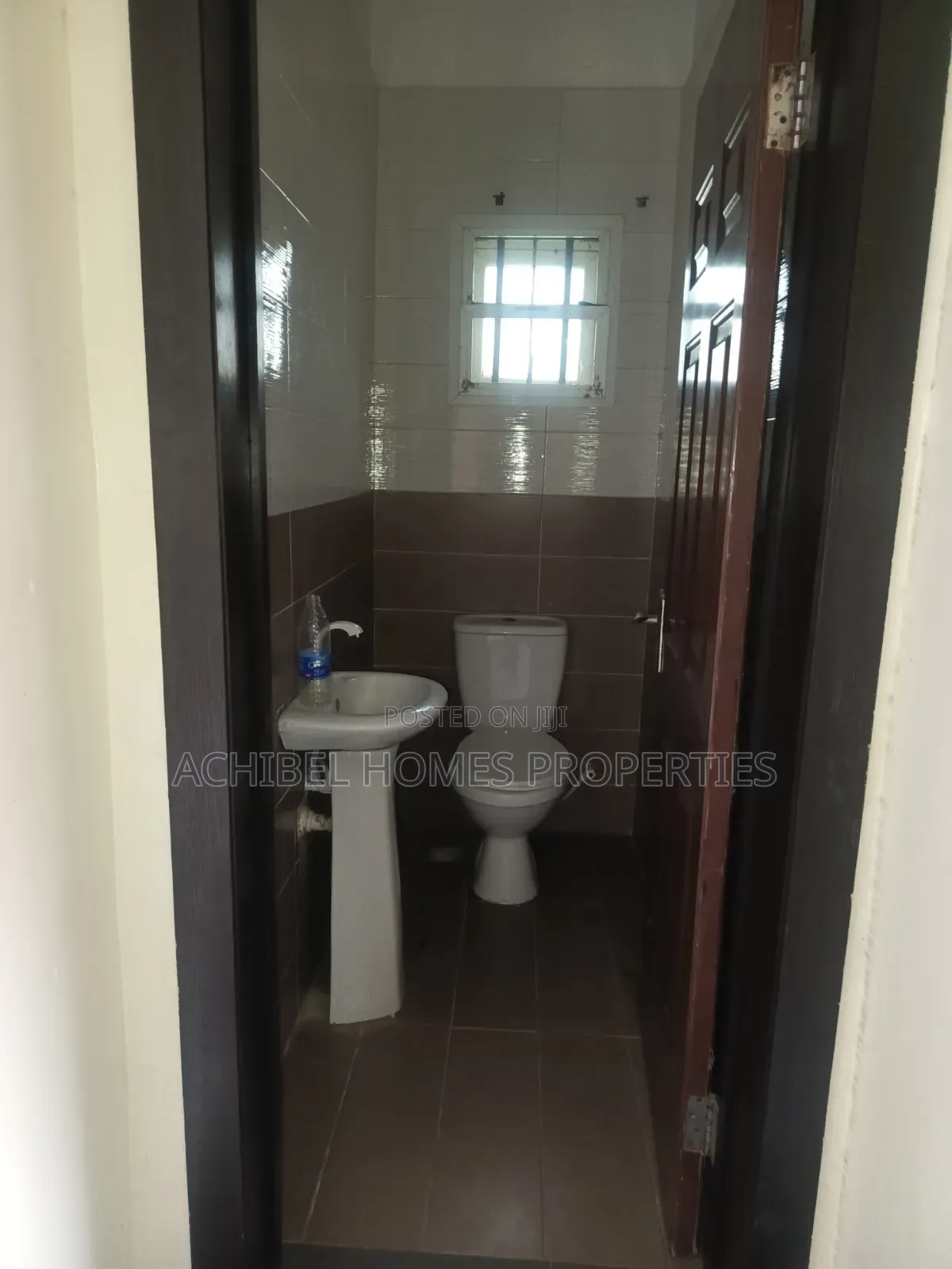 4bdrm Duplex in Igbo-Efon, Lekki Phase 2 for rent