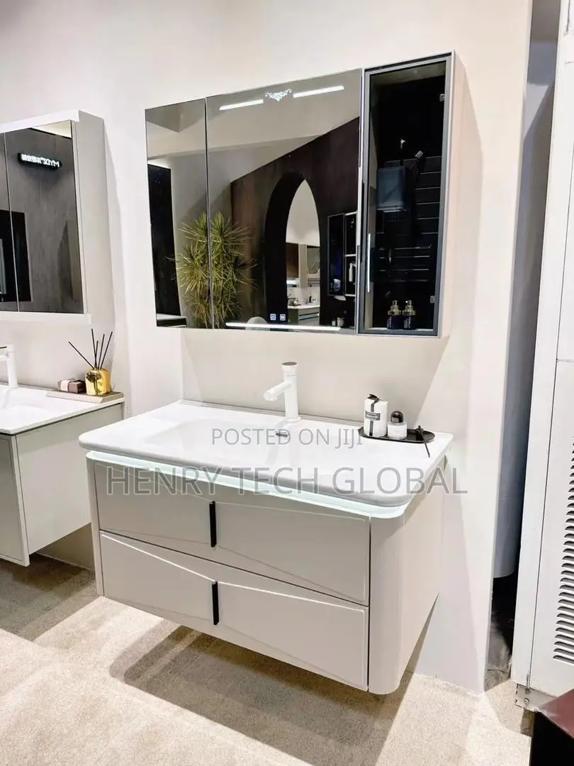 Complete Se Cabinet Basin With Mirrors