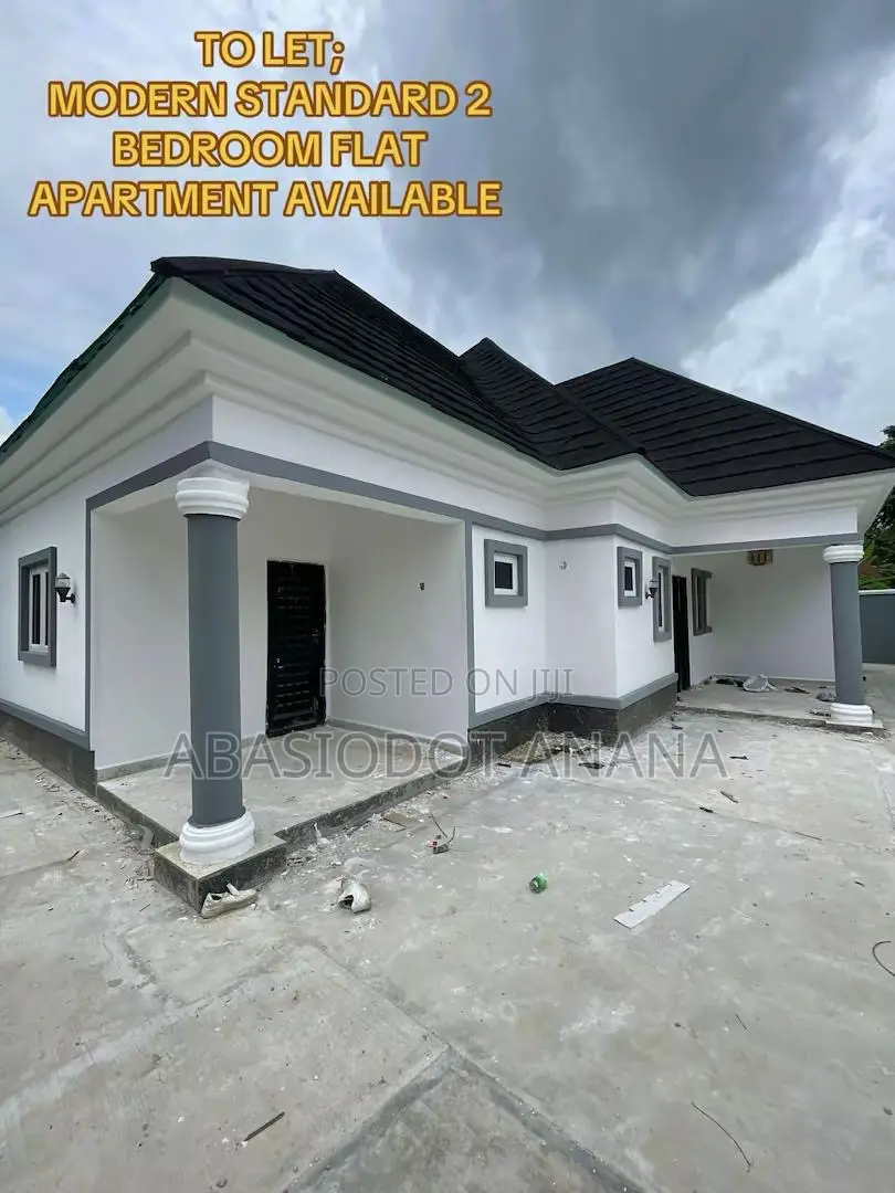 3bdrm Bungalow in Mbierebe John Linus, Uyo for rent