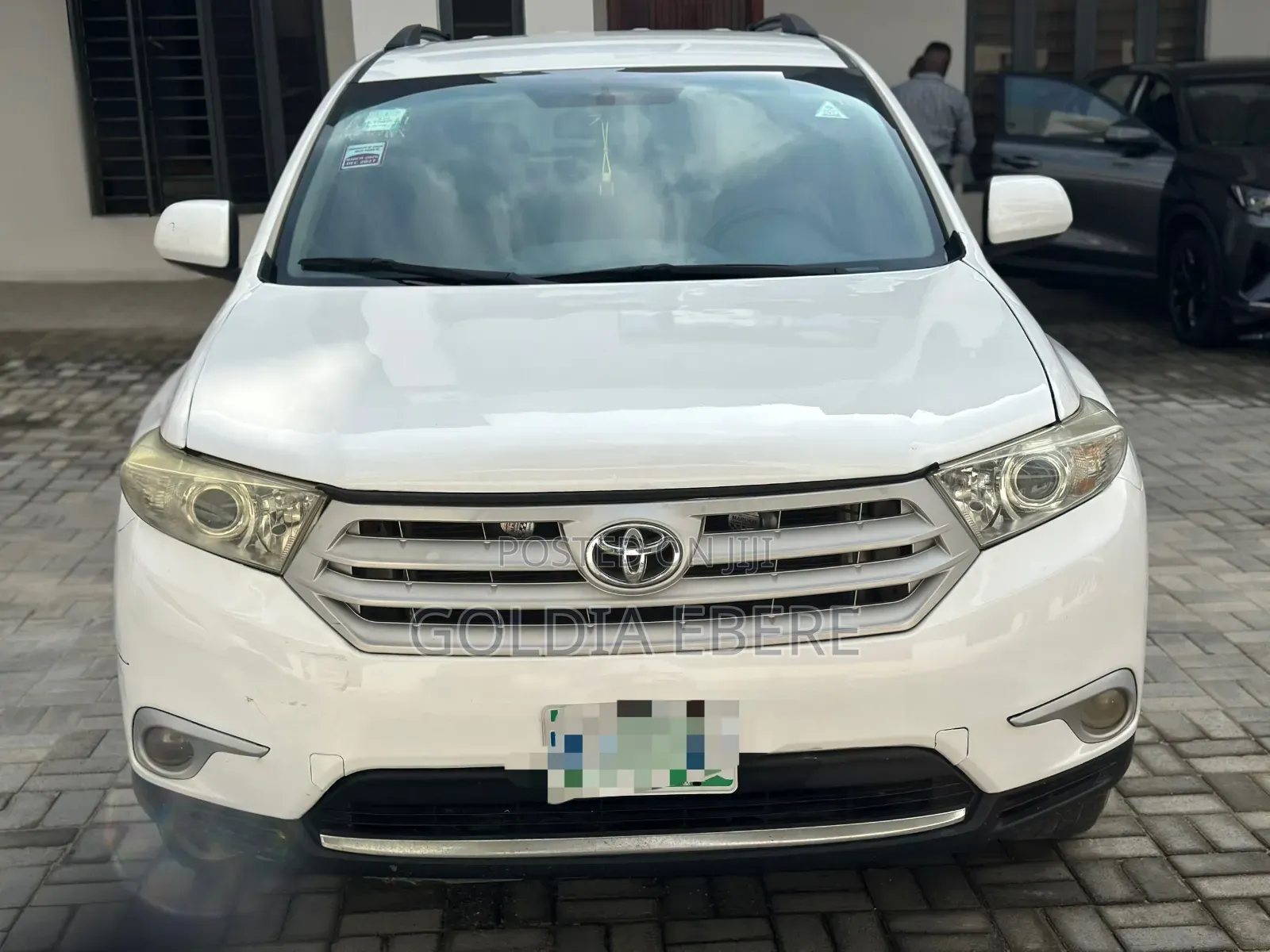 Toyota Highlander Limited 2012 White