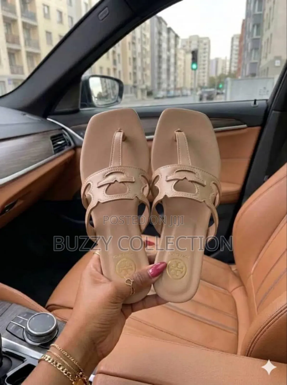 Tory Burch Luxury Stylish Flat Slippers