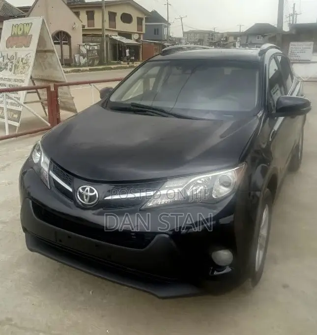 Toyota RAV4 2015 Black