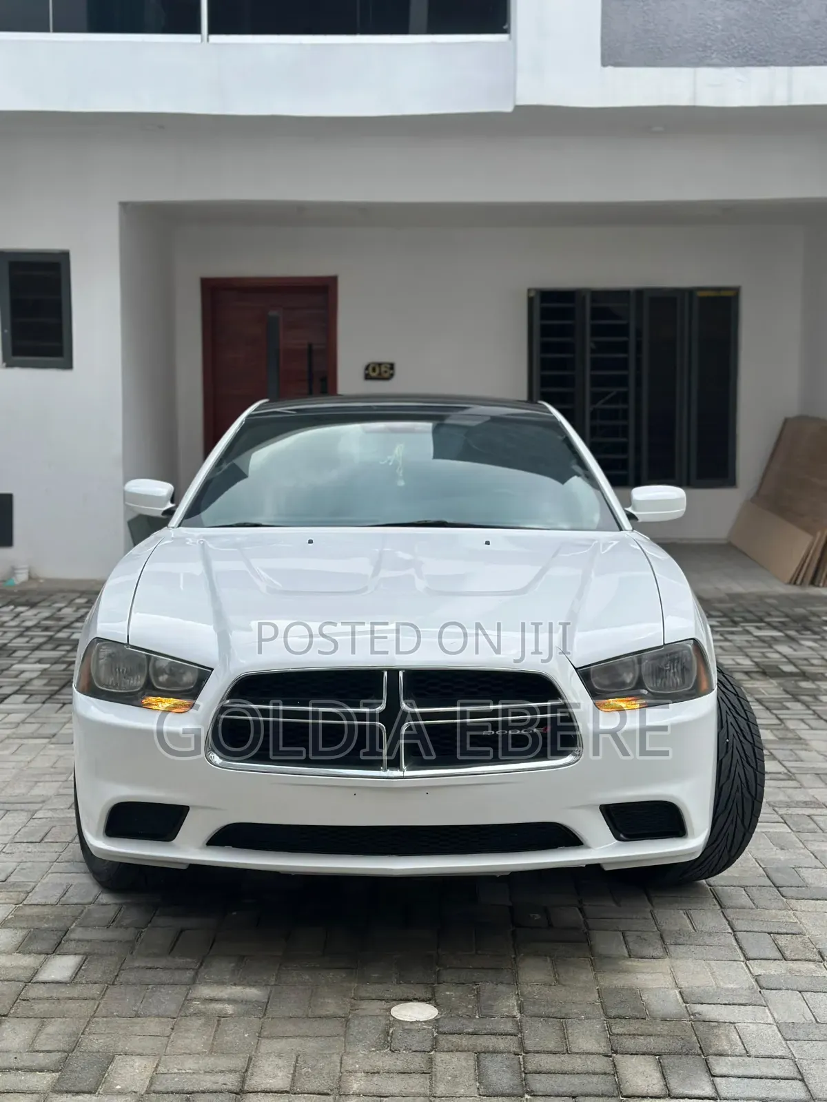 Dodge Charger 2013 White