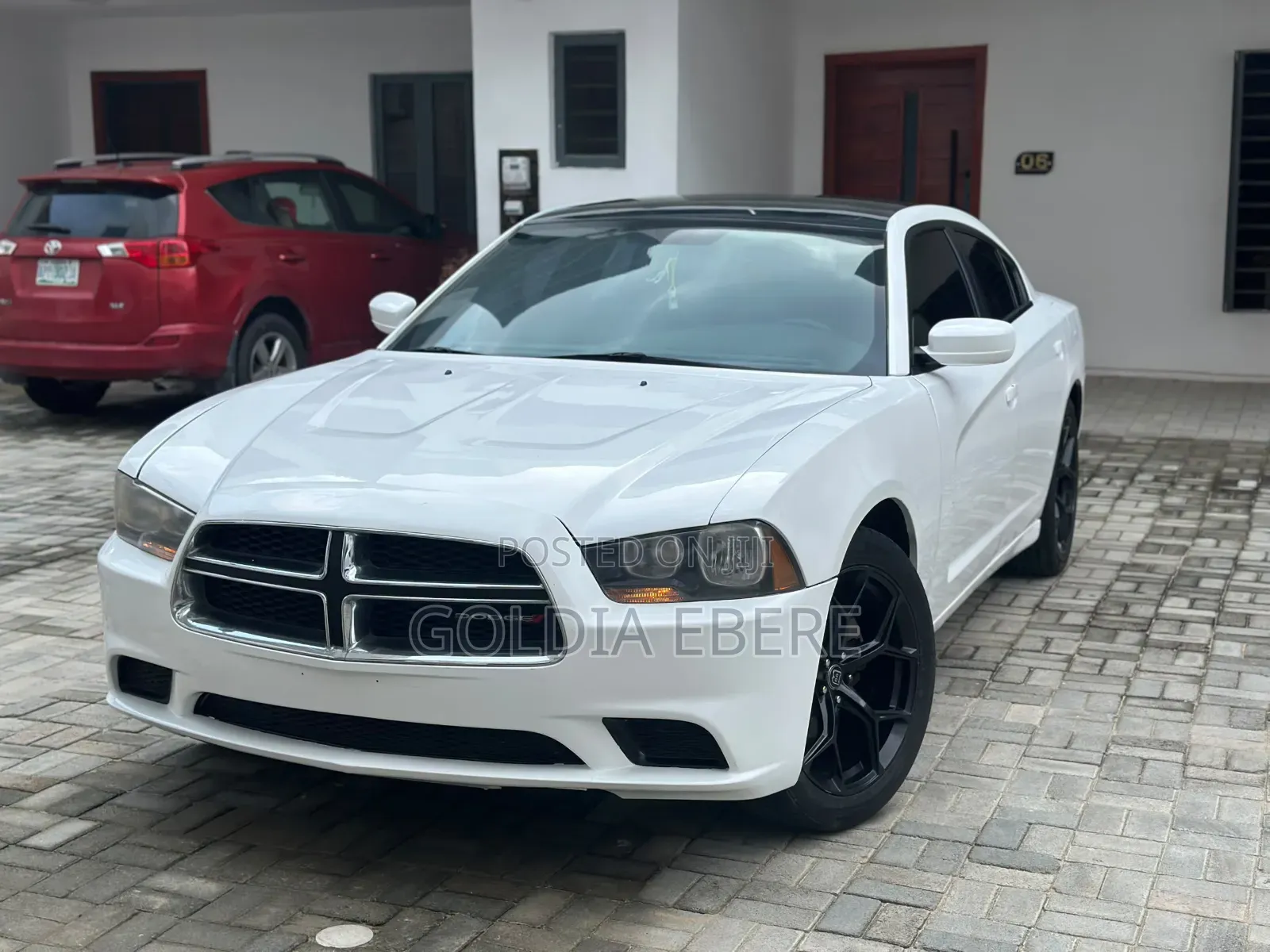 Dodge Charger 2013 White