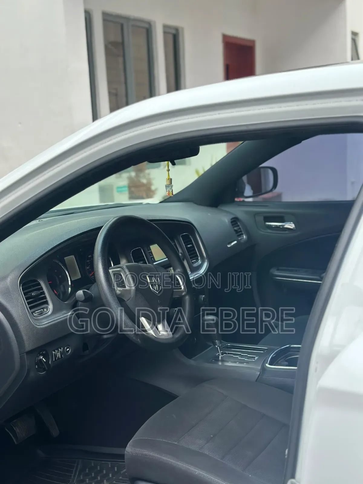 Dodge Charger 2013 White