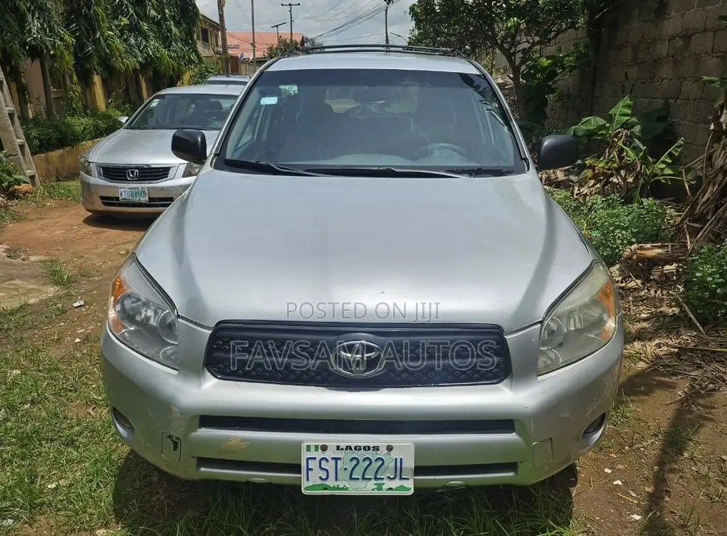 Toyota RAV4 2008 Silver