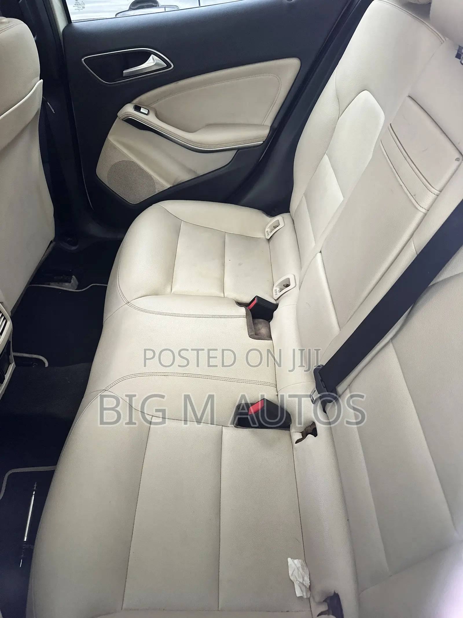 Mercedes-Benz GLA 250 2015 White