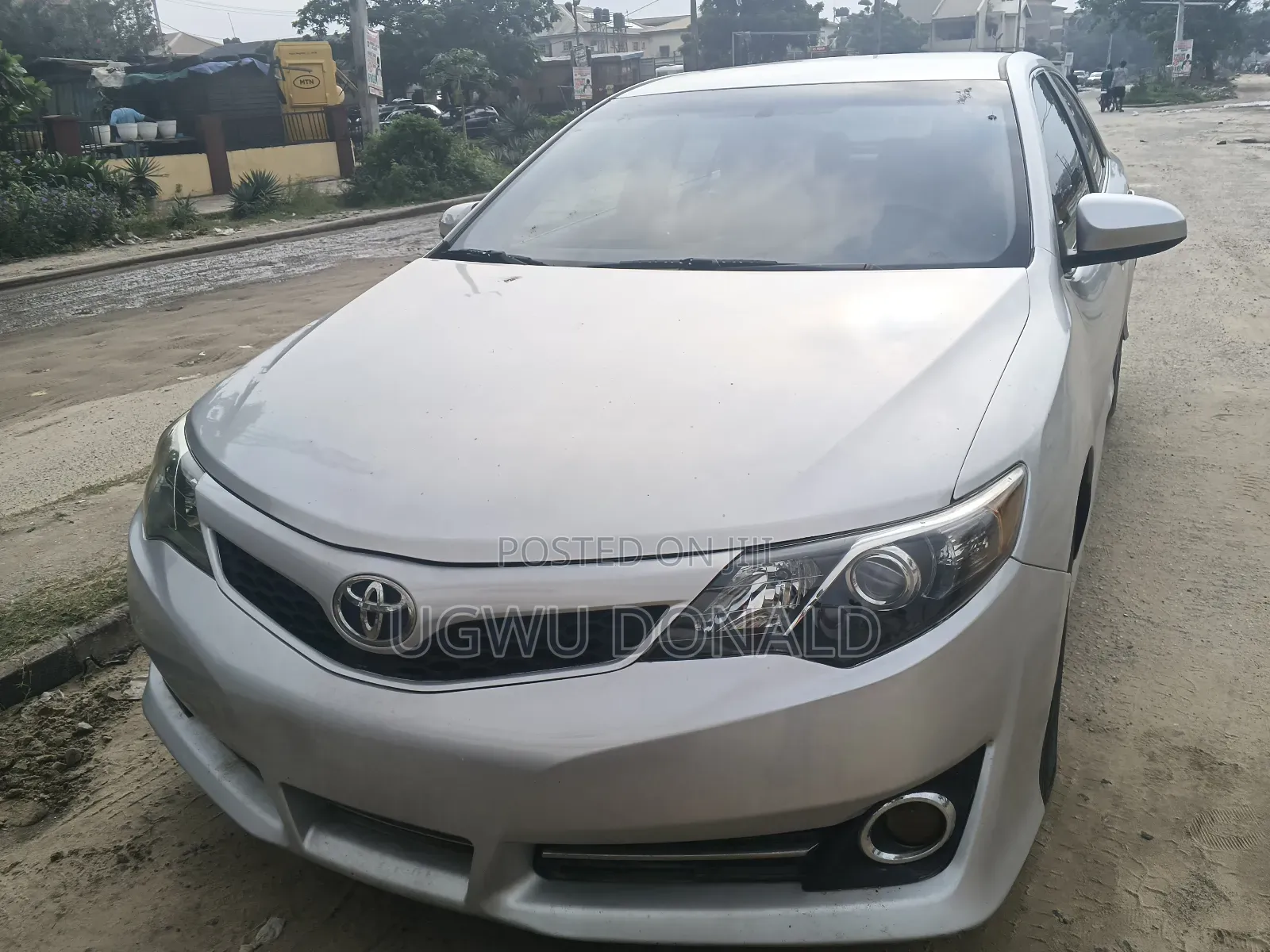 Toyota Camry SE 4dr Sedan (2.5L 4cyl 6A) 2013 Silver