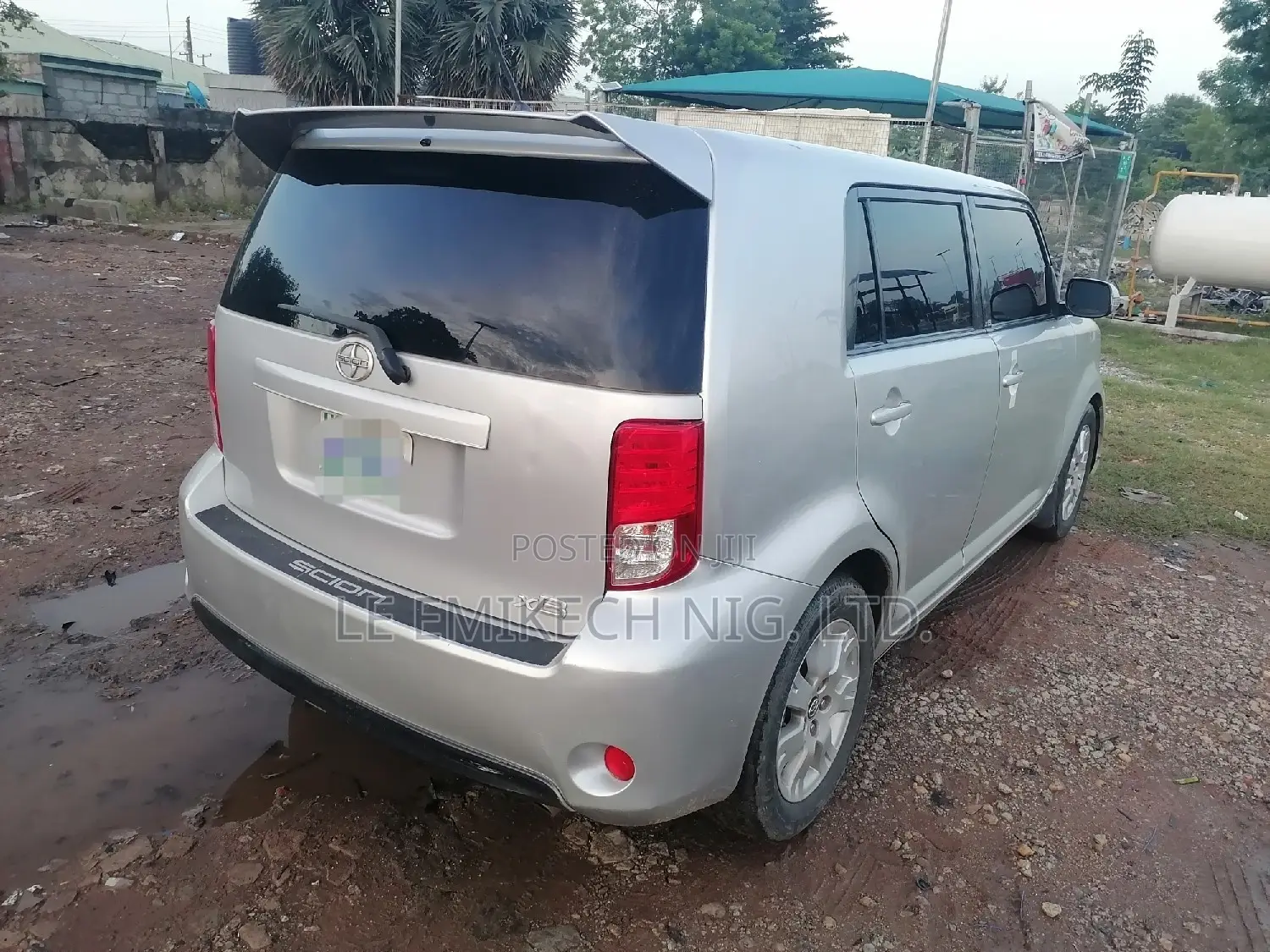 Scion xB 2013 Silver