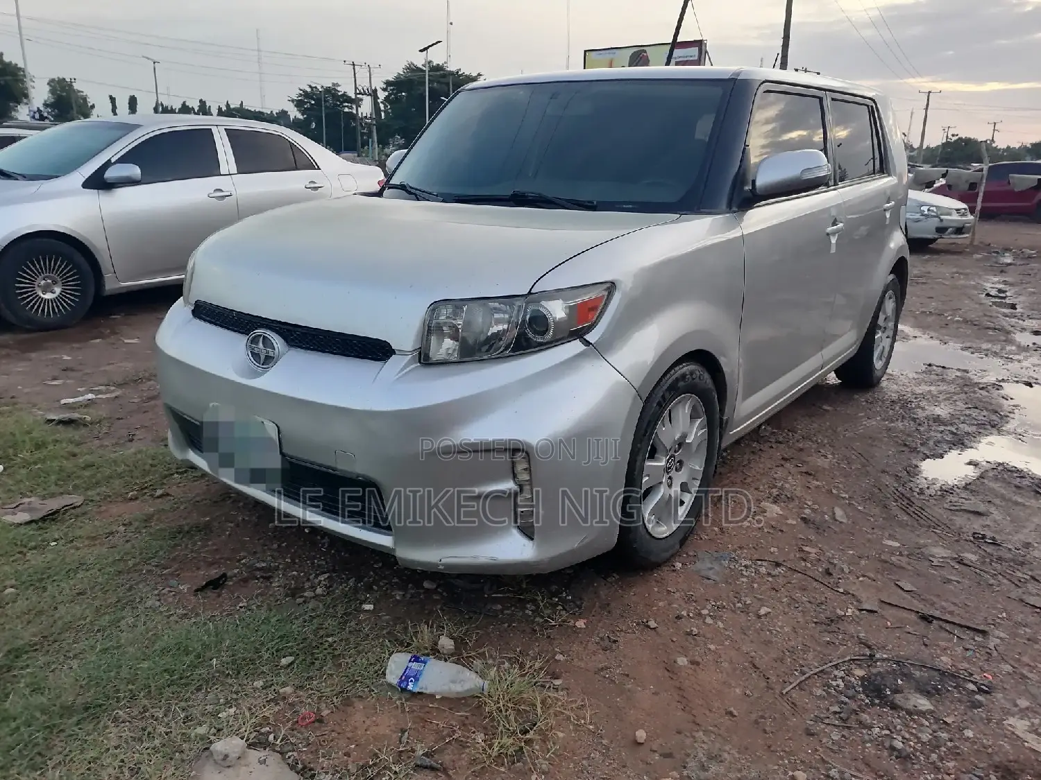 Scion xB 2013 Silver