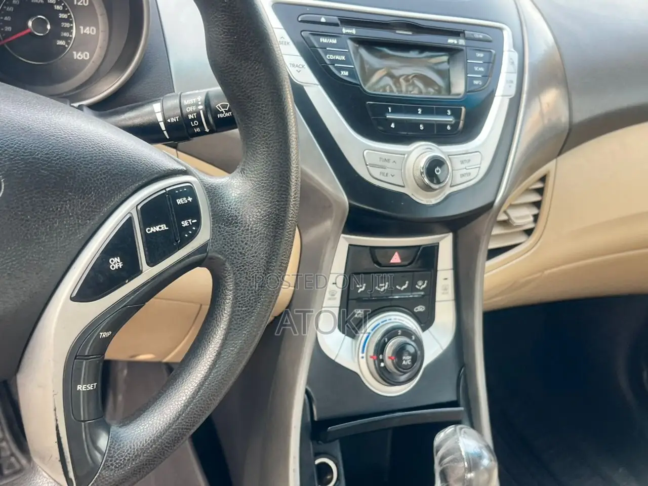 Hyundai Elantra GLS 2012 Blue