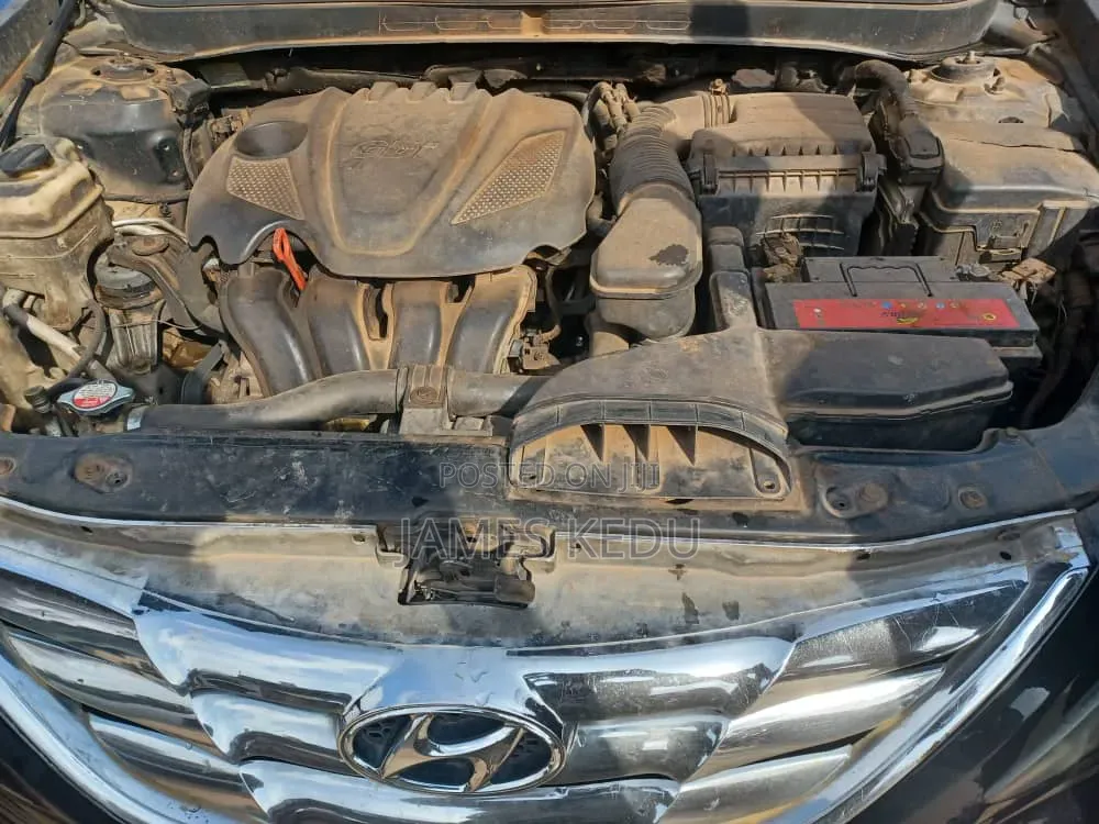 Hyundai Sonata 2013 Black