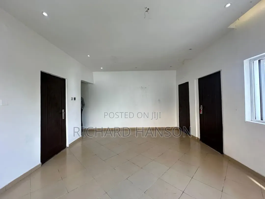 2bdrm Apartment in Eleganza, VGC / Ajah for rent