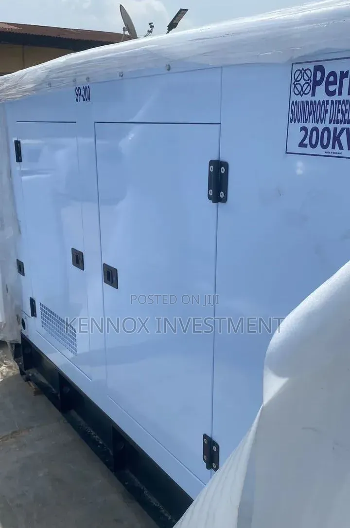 Standard 200kva Perkins Soundproof Diesel Generator