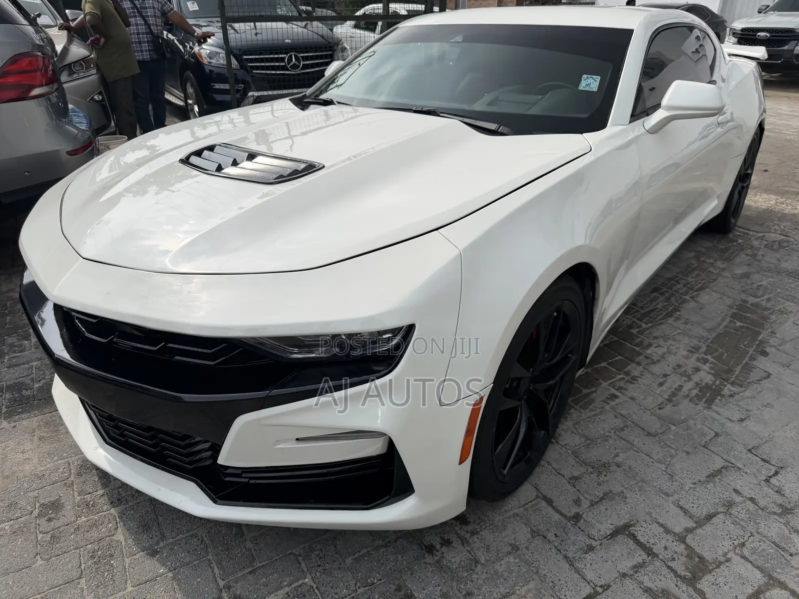 Chevrolet Camaro 2021 White