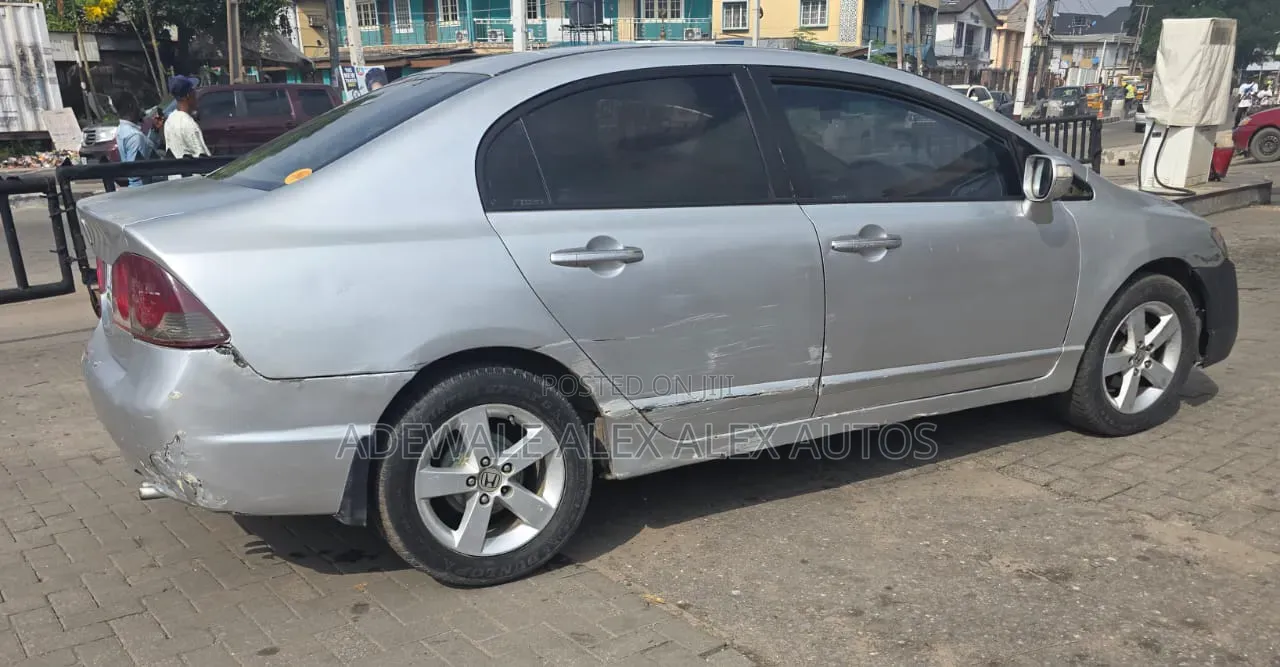 Honda Civic 2008 Silver