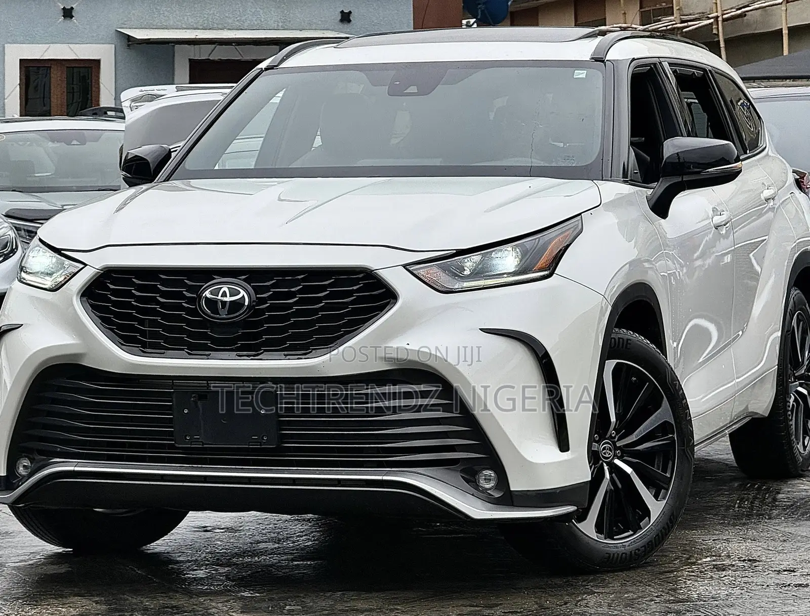 Toyota Highlander XSE 2022 White