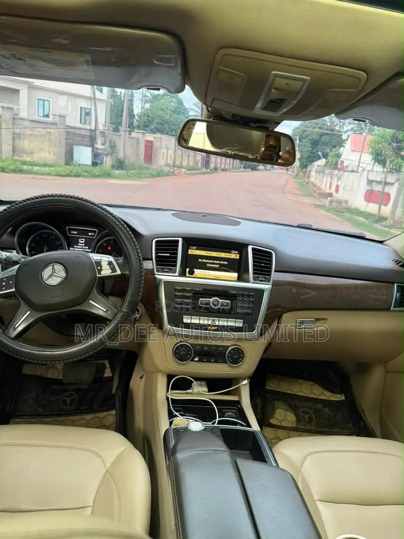 Mercedes-Benz M Class 2012 Black