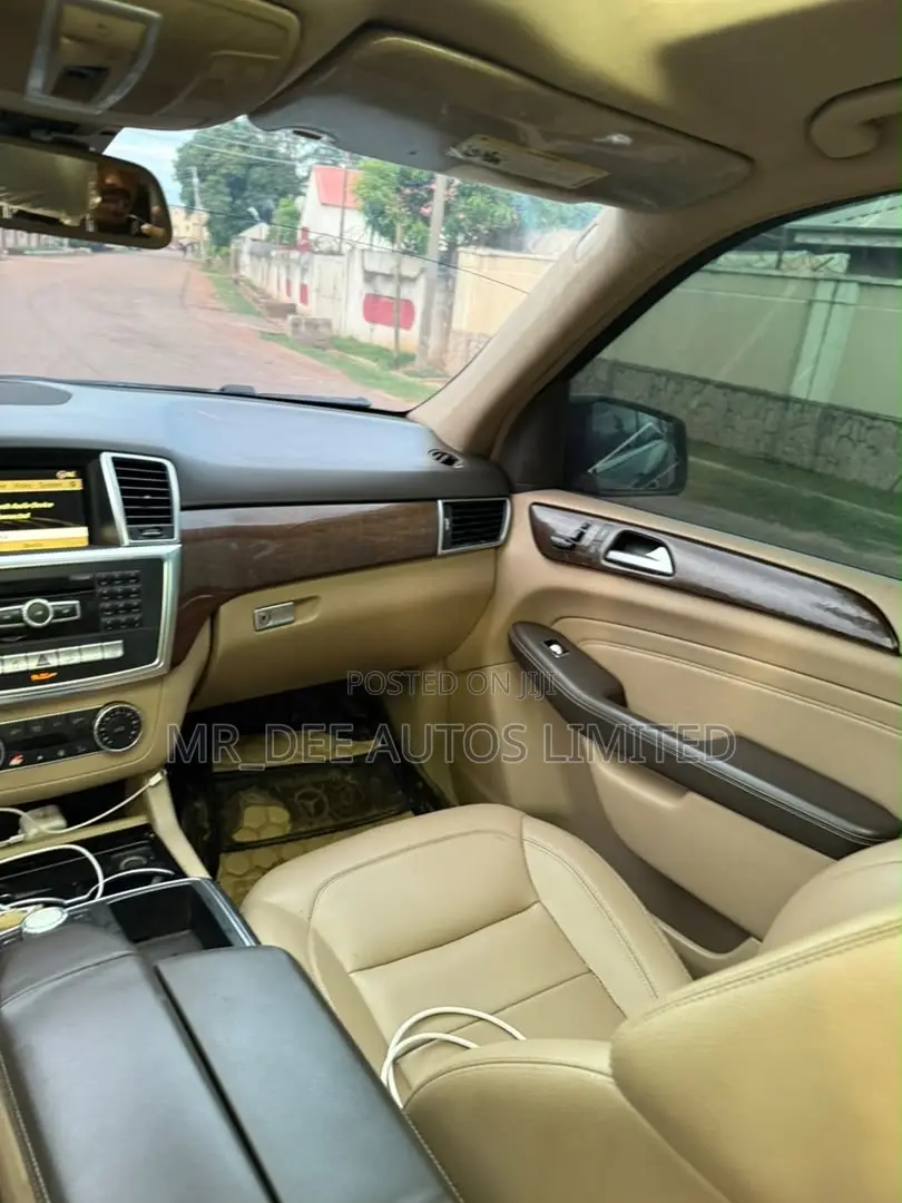 Mercedes-Benz M Class 2012 Black
