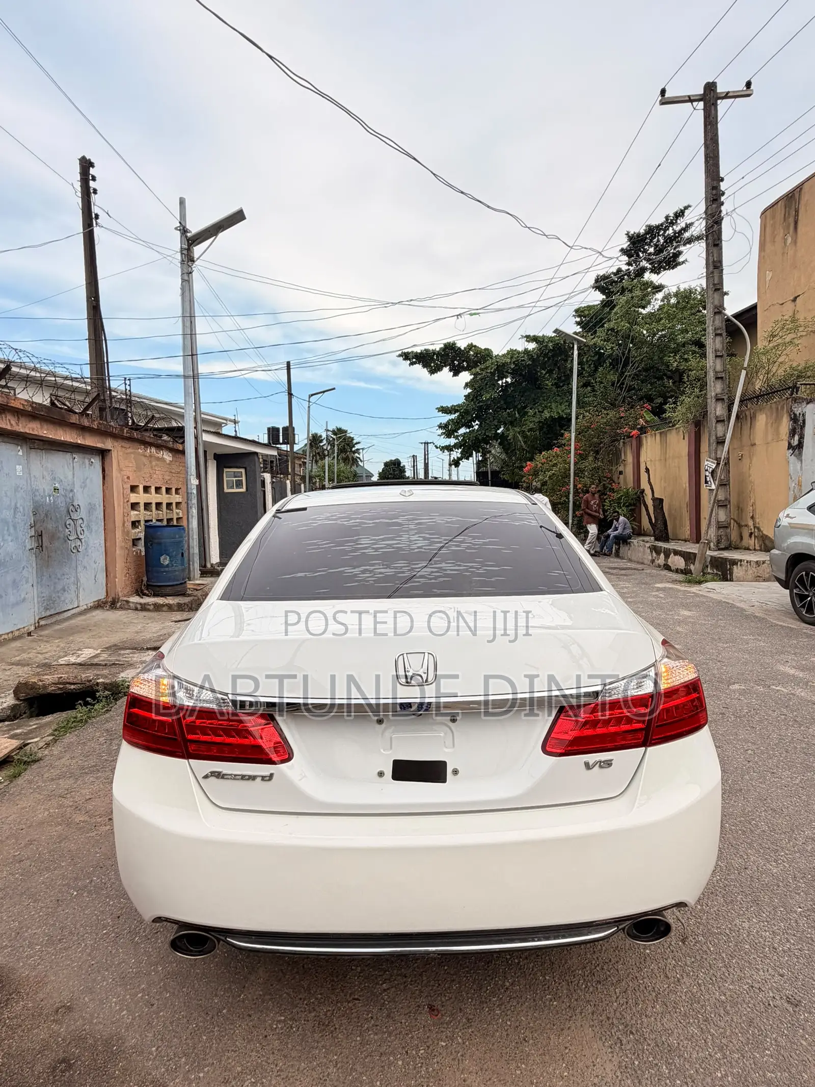 Honda Accord EX-L V-6 4dr Sedan FWD (3.5L 6cyl 6A) 2013 White