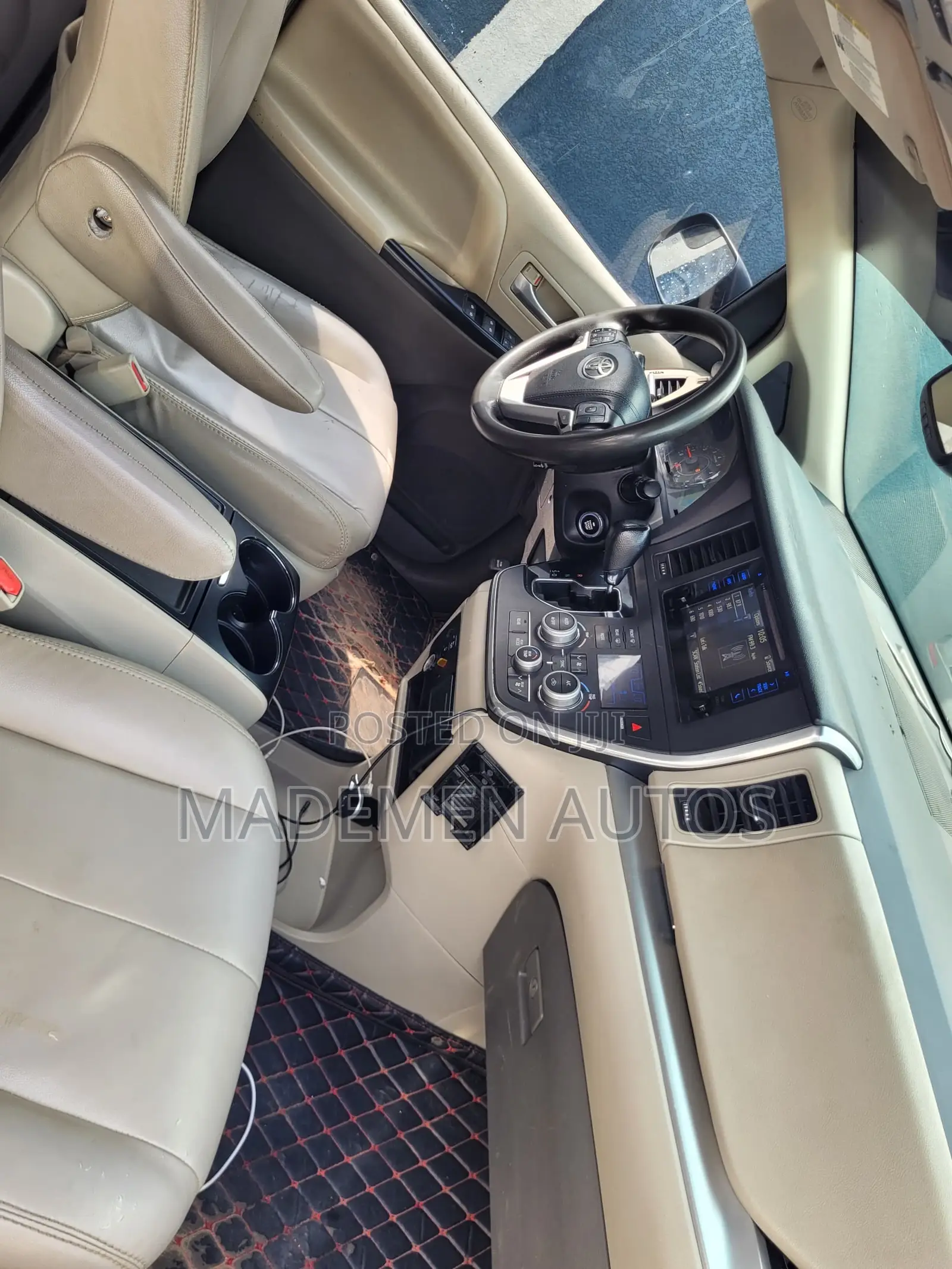 Toyota Sienna 2015 Gray