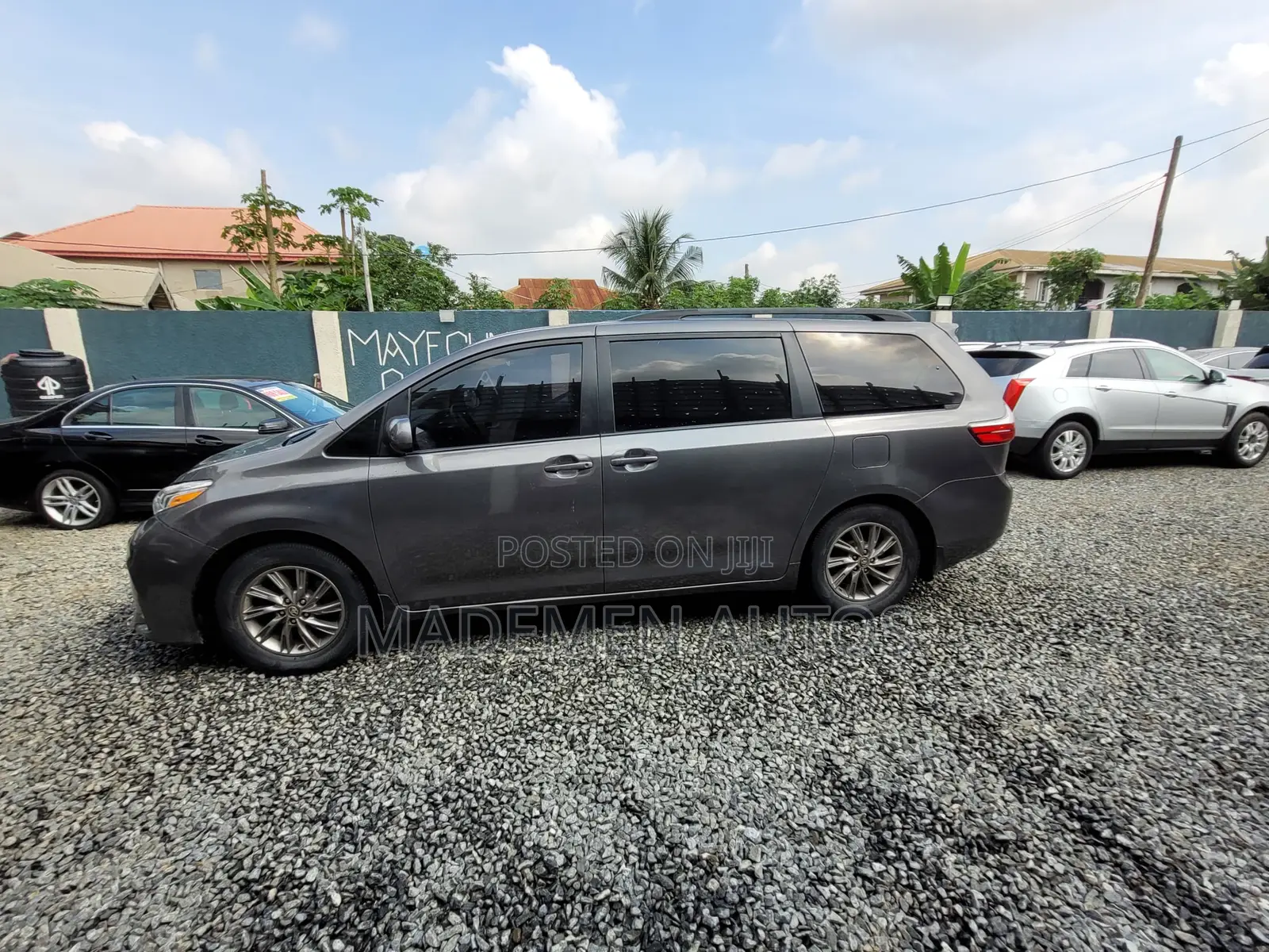 Toyota Sienna 2015 Gray