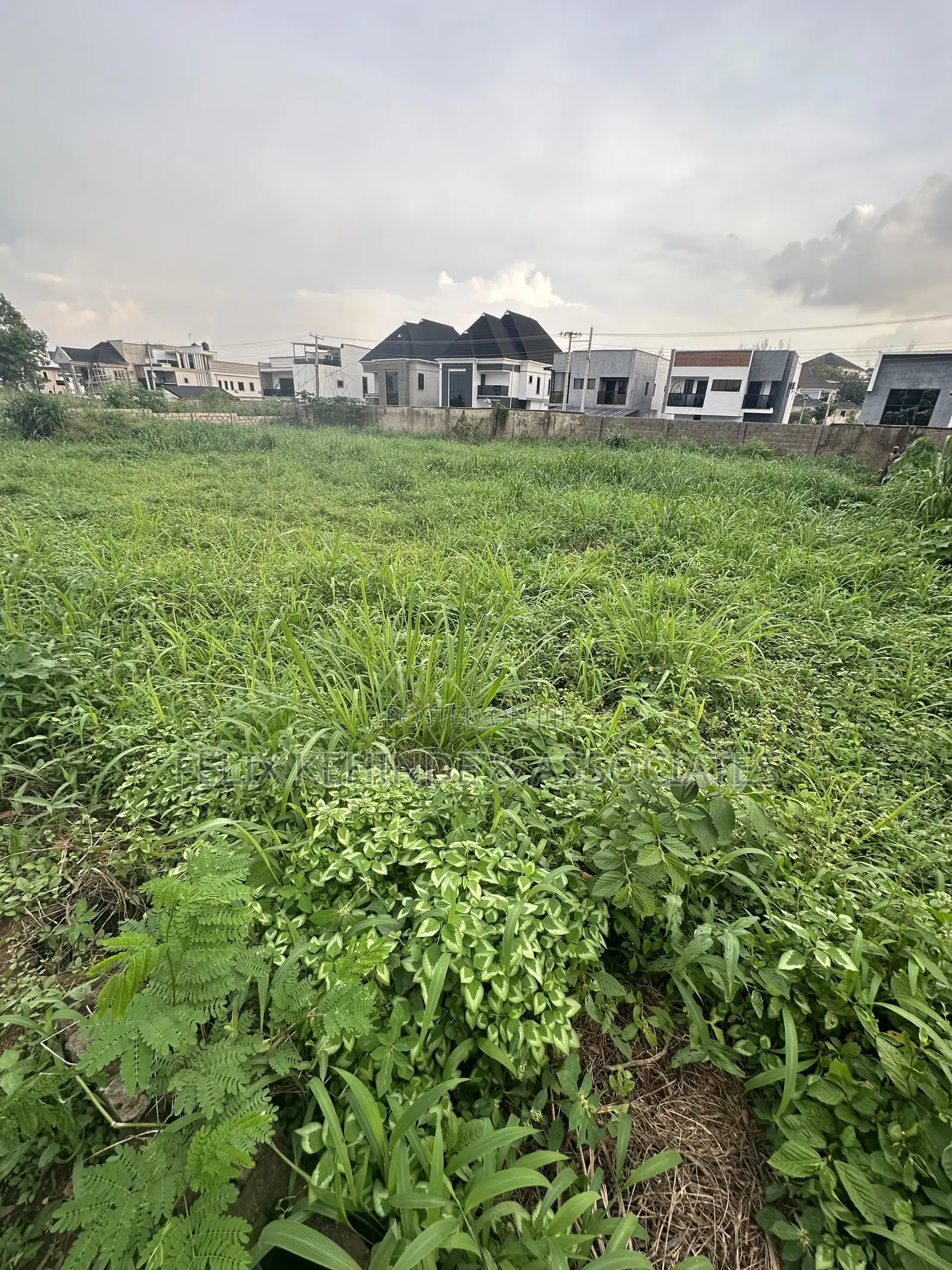 Prime Land at Beside Carlton Gate