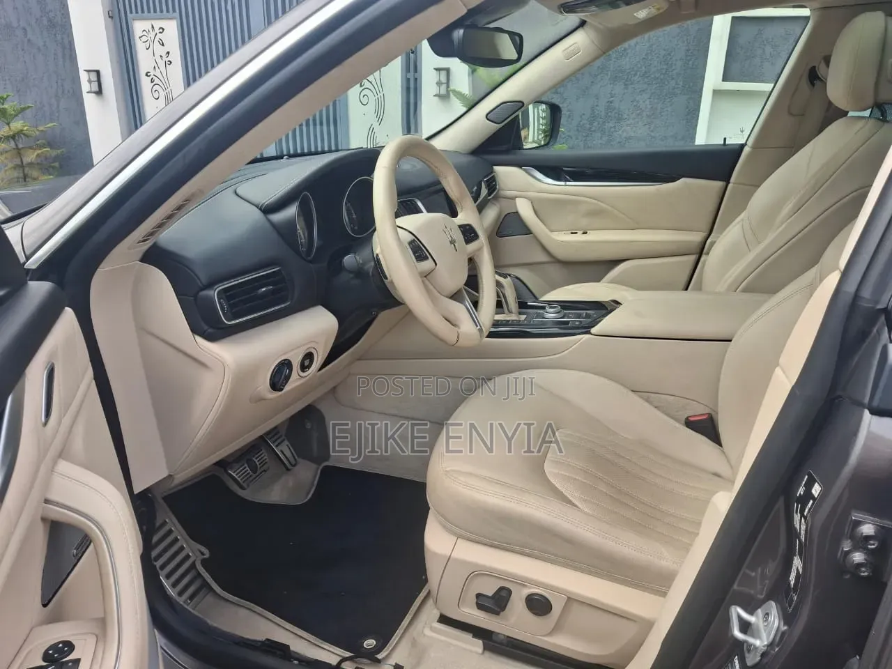Maserati Levante S AWD 2017 Gray