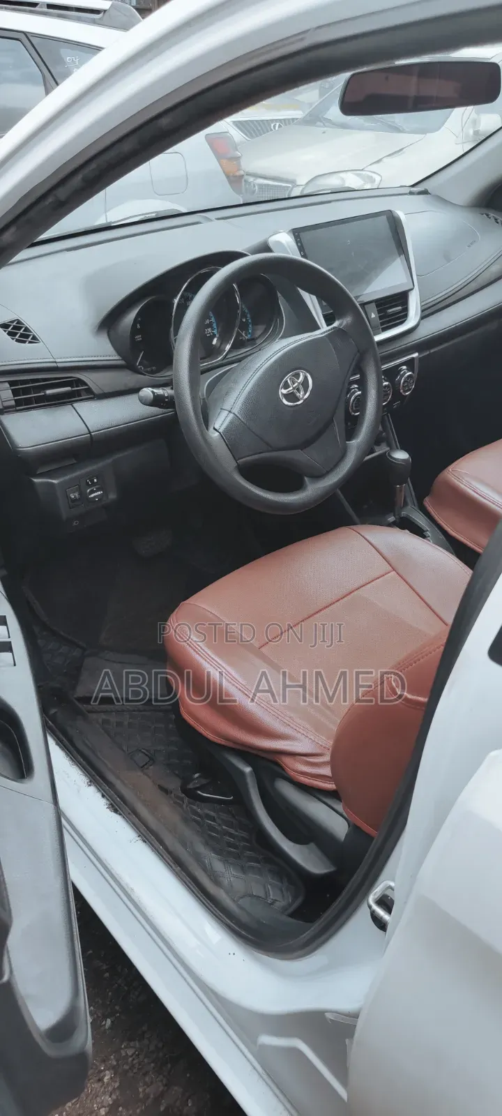 Toyota Yaris 2018 White