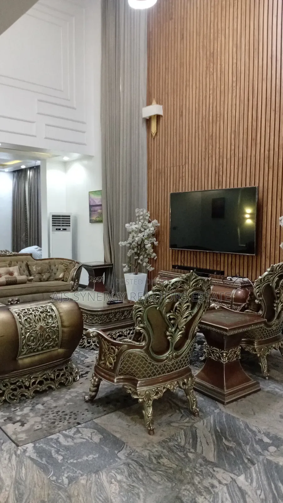 Furnished 6bdrm Duplex in Lekki Phase 1 for rent