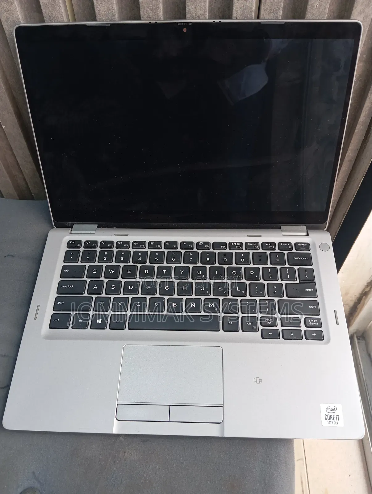 Laptop Dell Latitude 5310 8GB Intel Core i7 SSD 256GB