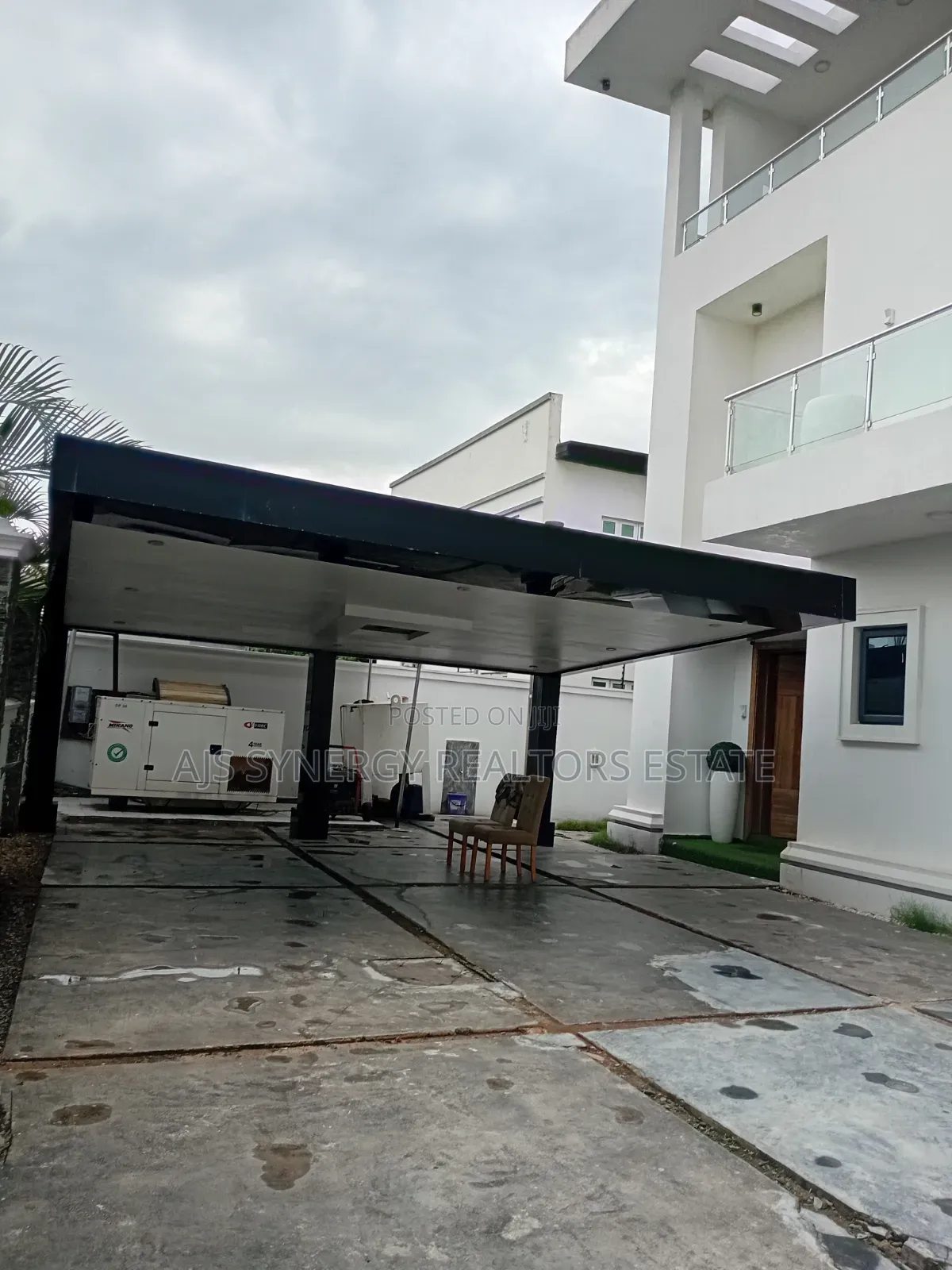 Furnished 6bdrm Duplex in Lekki Phase 1 for rent