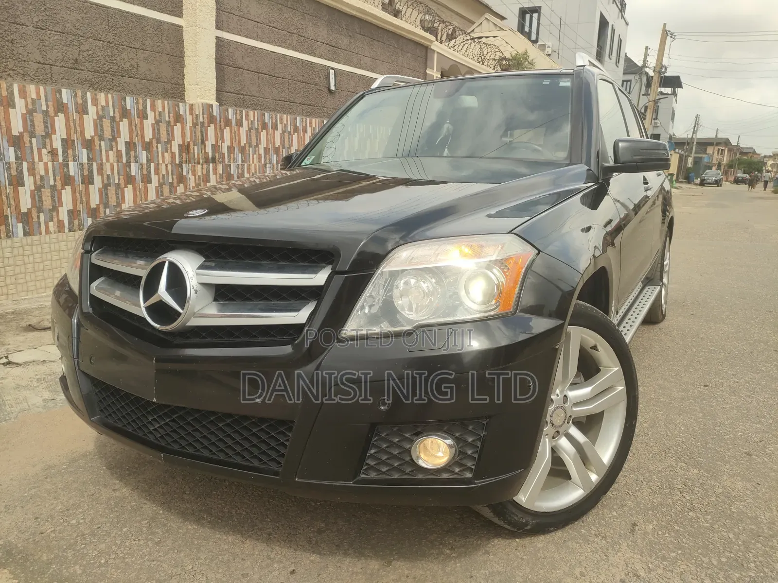Mercedes-Benz GLK-Class 2010 Black
