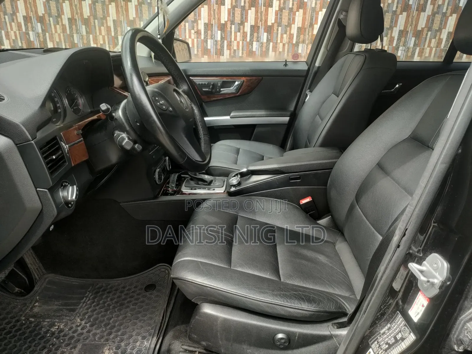 Mercedes-Benz GLK-Class 2010 Black