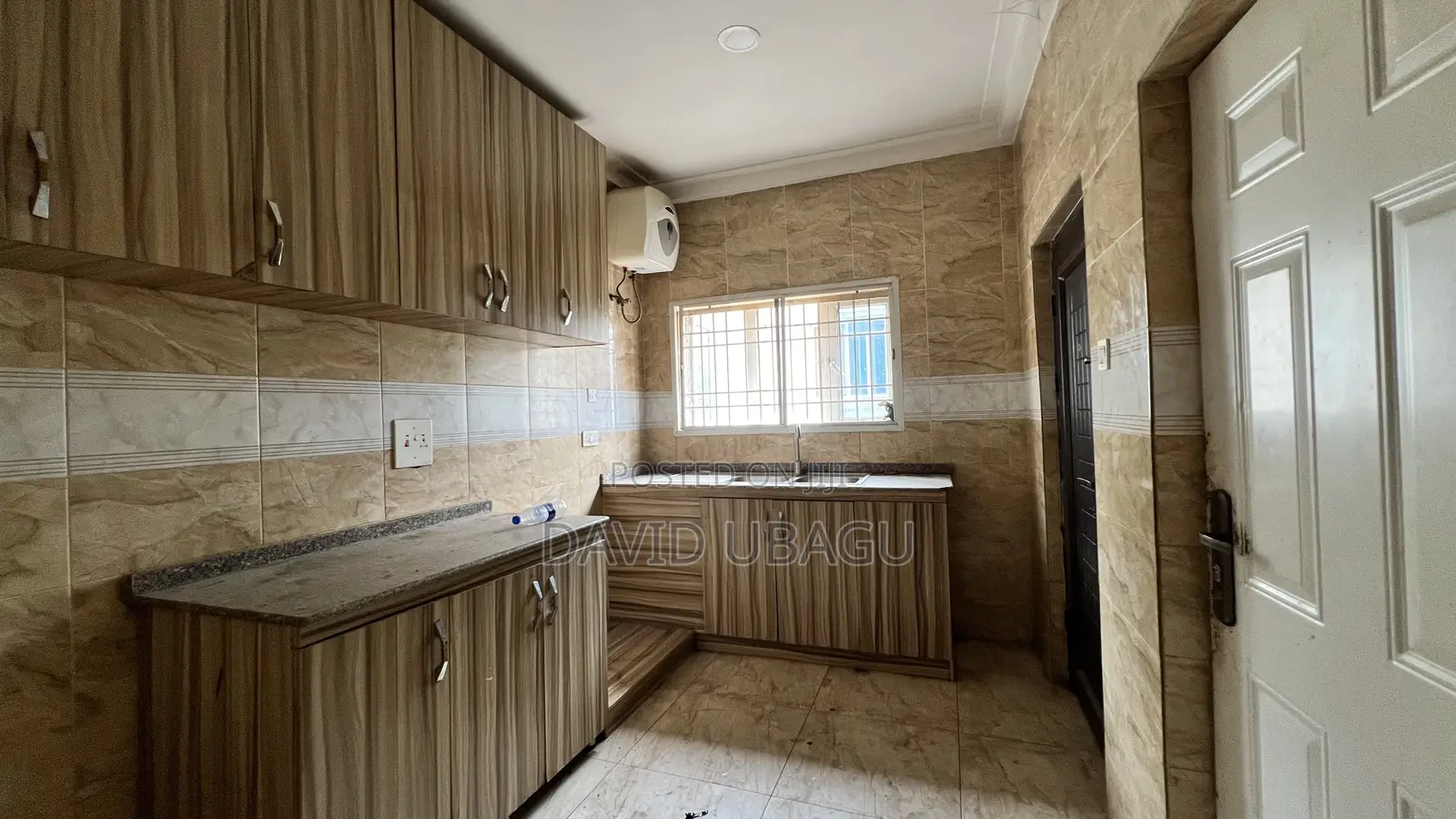 3bdrm Apartment in Hillview Estate, Kubwa for rent