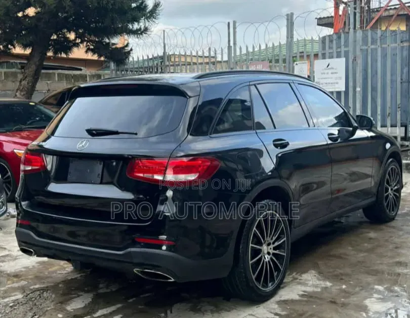 Mercedes-Benz GLC-Class 2016 Black