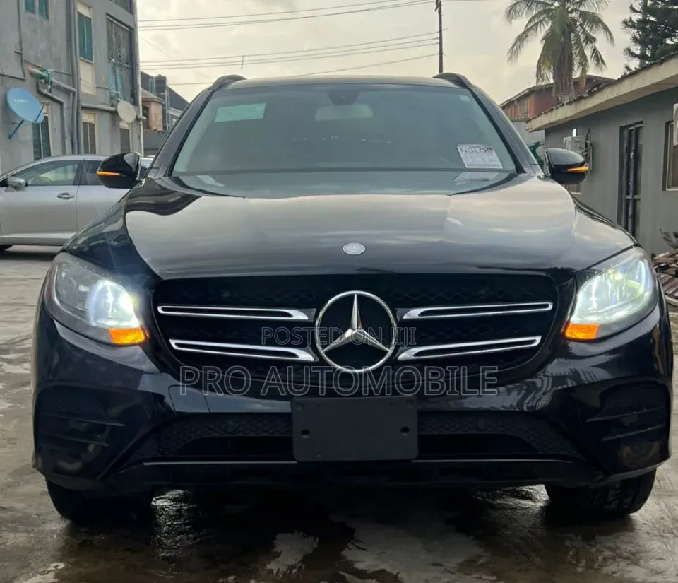 Mercedes-Benz GLC-Class 2016 Black